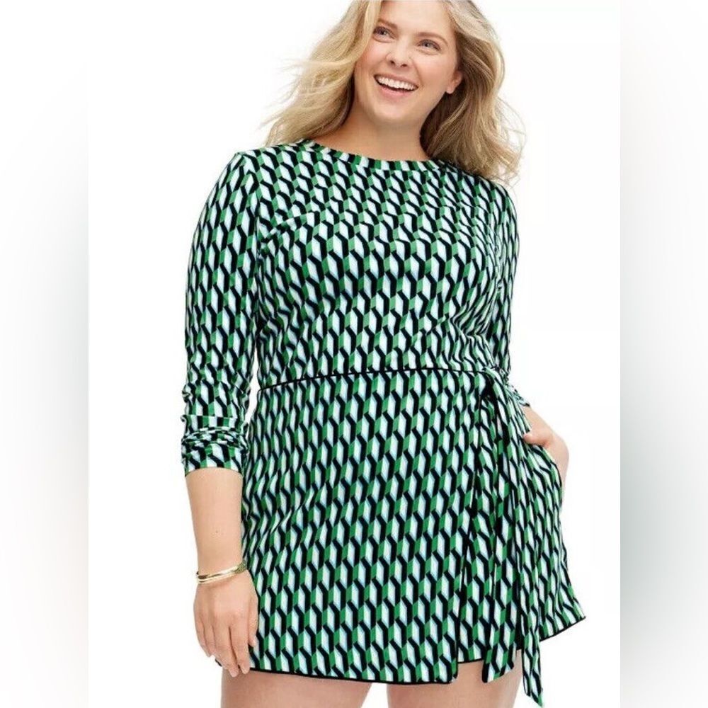 NWT Diane Von Furstenberg DVF Target Arrow XXL Geo Green Side Wrap Mini Skort